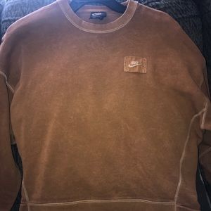 Burnt orange nike sweatshirt